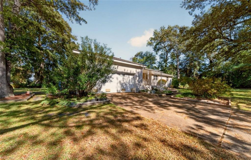 Photo 40 of 50 residential for sale in Virginia Beach virginia