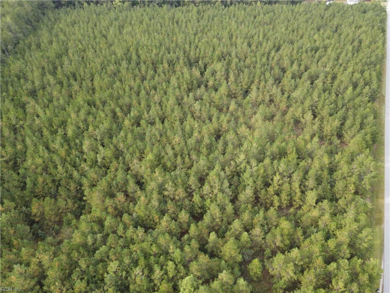 Photo 20 of 20 land for sale in Isle of Wight County virginia
