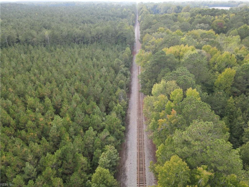 Photo 5 of 20 land for sale in Isle of Wight County virginia