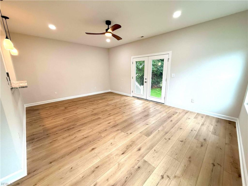 Photo 8 of 29 residential for sale in Portsmouth virginia
