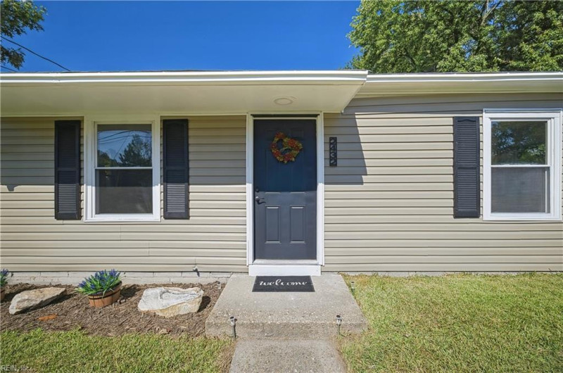 Photo 14 of 33 residential for sale in Chesapeake virginia Photo 14 of 33 residential for sale in Chesapeake virginia