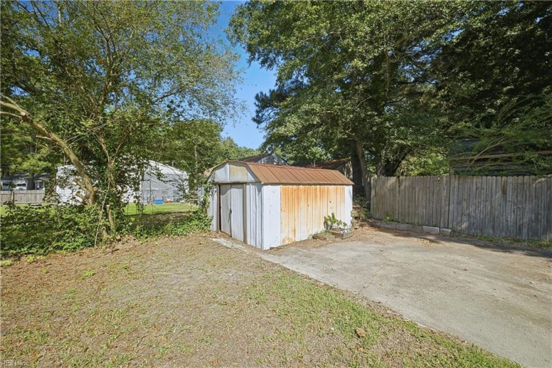 Photo 32 of 33 residential for sale in Chesapeake virginia Photo 32 of 33 residential for sale in Chesapeake virginia