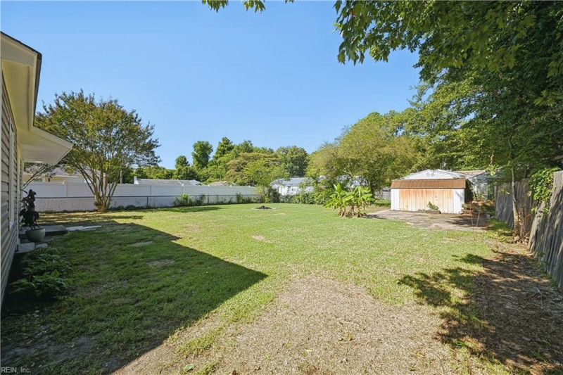 Photo 9 of 33 residential for sale in Chesapeake virginia Photo 9 of 33 residential for sale in Chesapeake virginia
