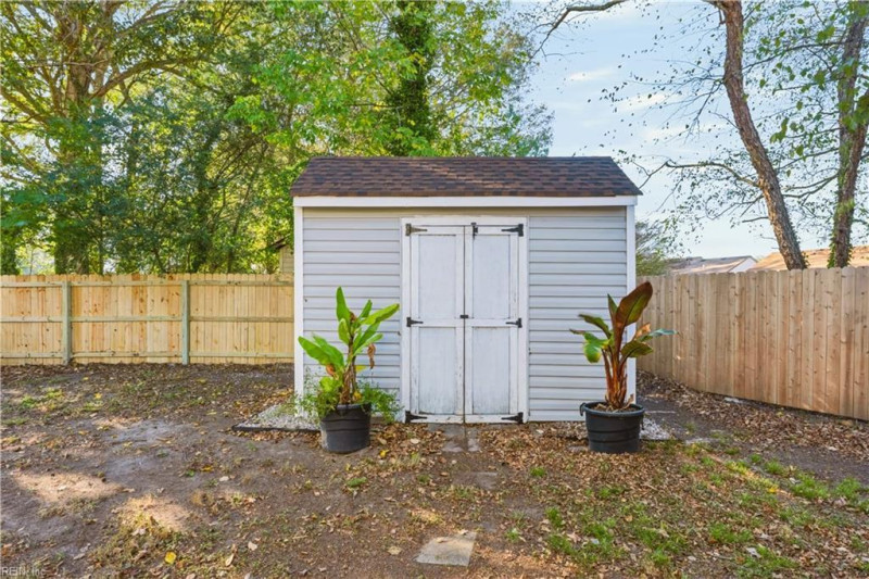 Photo 41 of 48 residential for sale in Virginia Beach virginia Photo 41 of 48 residential for sale in Virginia Beach virginia