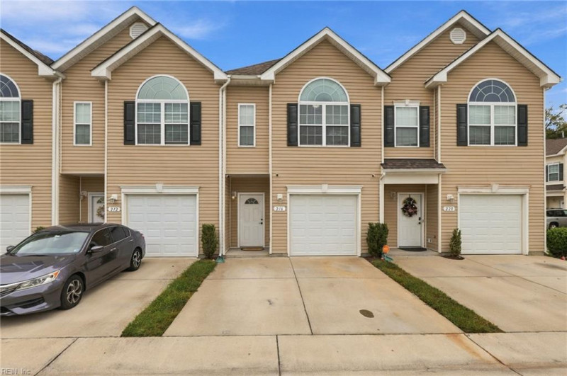 Photo 2 of 24 residential for sale in Chesapeake virginia