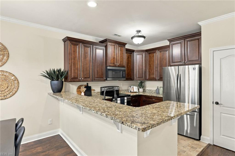 Photo 8 of 24 residential for sale in Chesapeake virginia