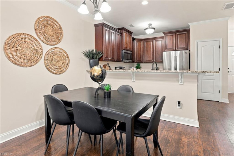 Photo 9 of 24 residential for sale in Chesapeake virginia
