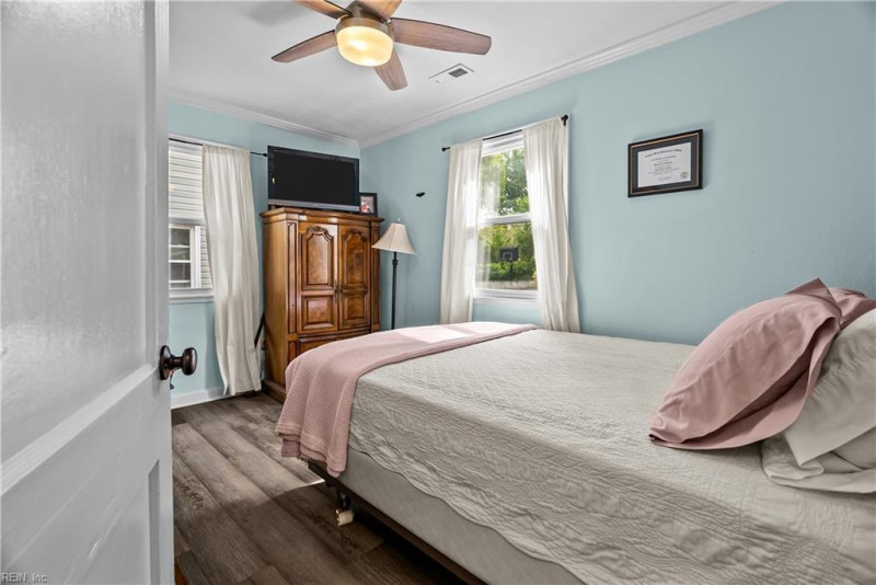 Photo 17 of 25 residential for sale in Norfolk virginia Photo 17 of 25 residential for sale in Norfolk virginia