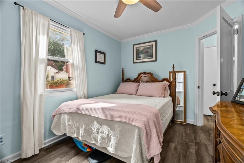 Photo 18 of 25 residential for sale in Norfolk virginia Photo 18 of 25 residential for sale in Norfolk virginia