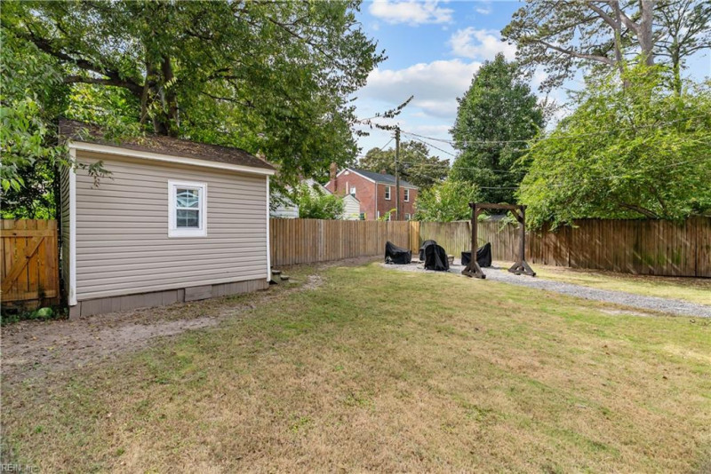 Photo 23 of 25 residential for sale in Norfolk virginia Photo 23 of 25 residential for sale in Norfolk virginia