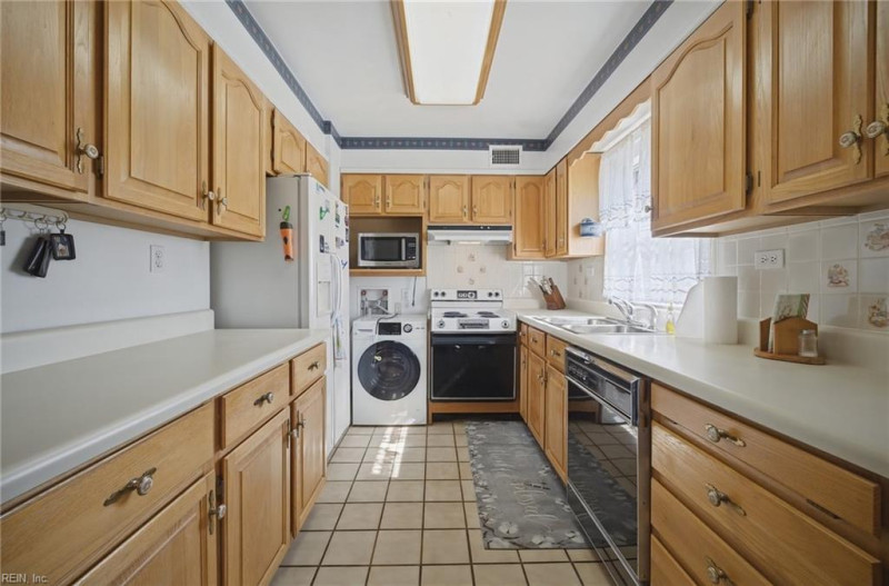 Photo 12 of 50 residential for sale in Norfolk virginia Photo 12 of 50 residential for sale in Norfolk virginia