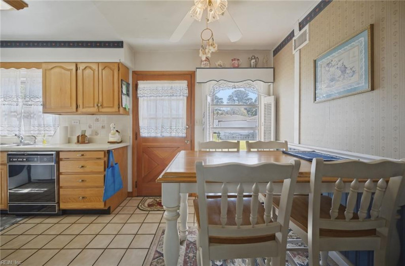 Photo 13 of 50 residential for sale in Norfolk virginia Photo 13 of 50 residential for sale in Norfolk virginia