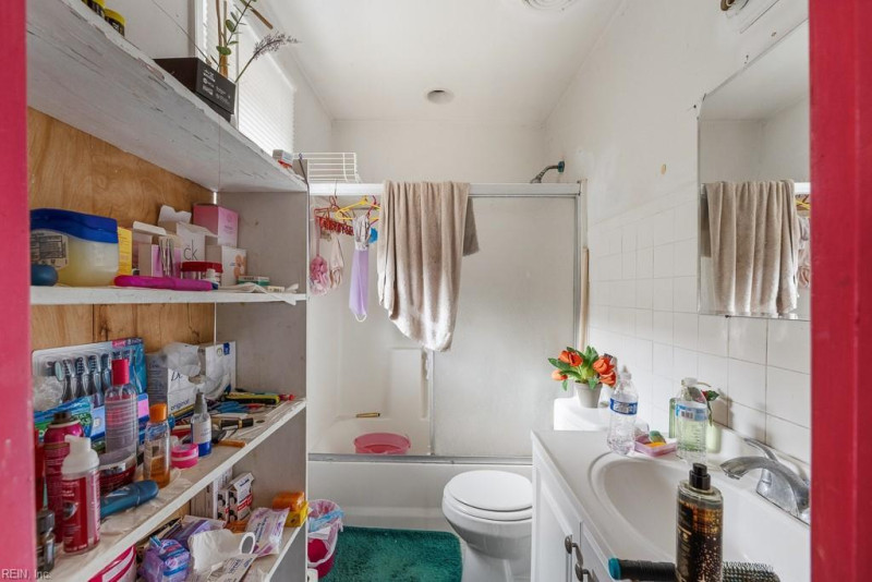 Photo 12 of 20 residential for sale in Norfolk virginia