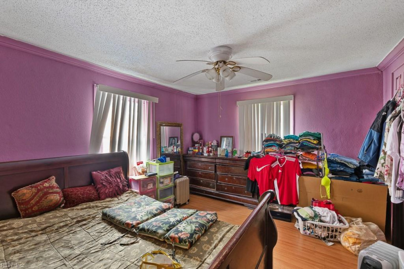 Photo 14 of 20 residential for sale in Norfolk virginia