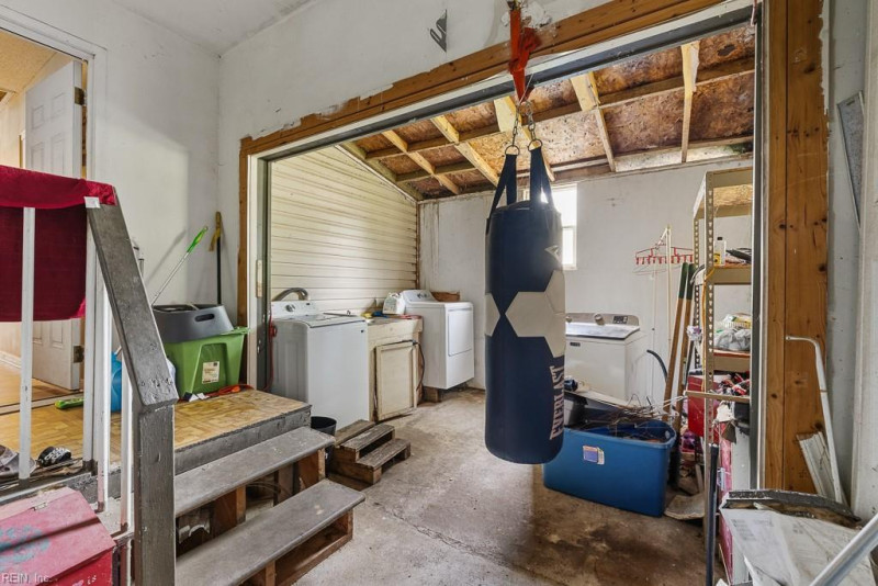 Photo 18 of 20 residential for sale in Norfolk virginia