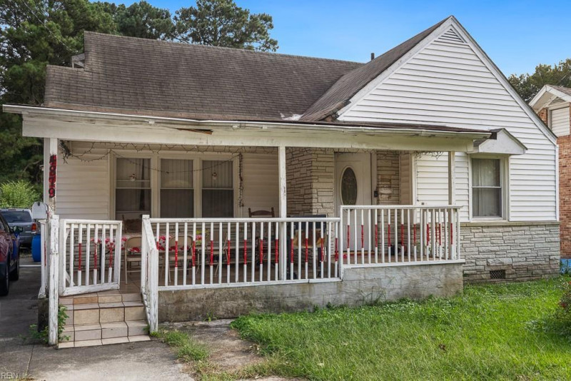 Photo 2 of 20 residential for sale in Norfolk virginia