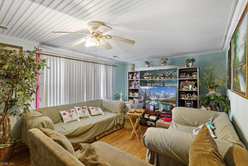 Photo 6 of 20 residential for sale in Norfolk virginia