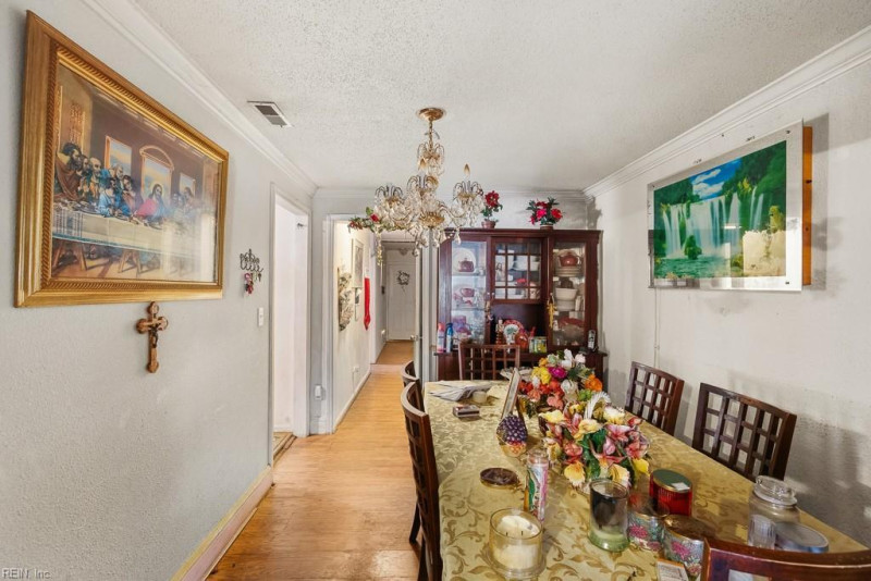 Photo 7 of 20 residential for sale in Norfolk virginia