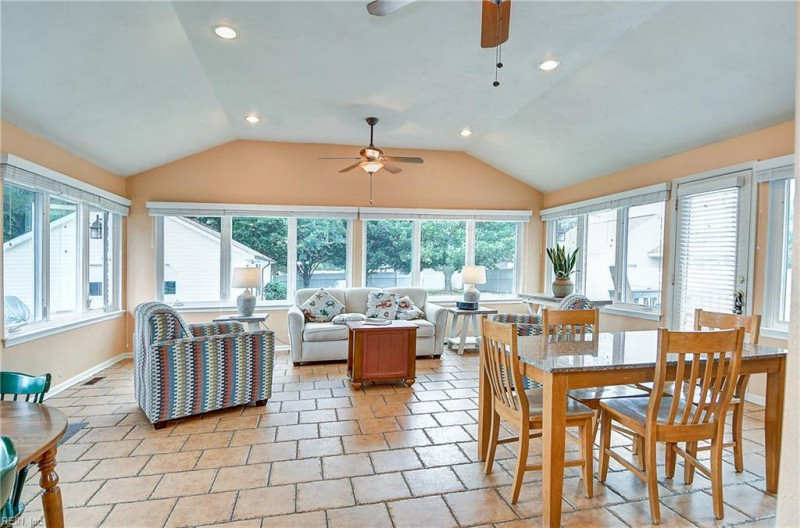 Photo 12 of 48 residential for sale in Chesapeake virginia Photo 12 of 48 residential for sale in Chesapeake virginia