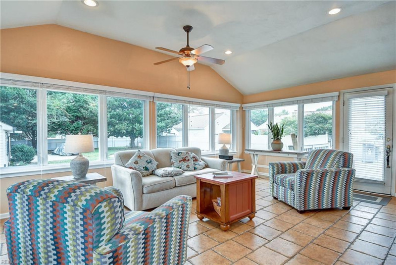 Photo 13 of 48 residential for sale in Chesapeake virginia Photo 13 of 48 residential for sale in Chesapeake virginia