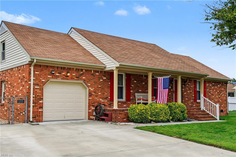 Photo 3 of 48 residential for sale in Chesapeake virginia Photo 3 of 48 residential for sale in Chesapeake virginia