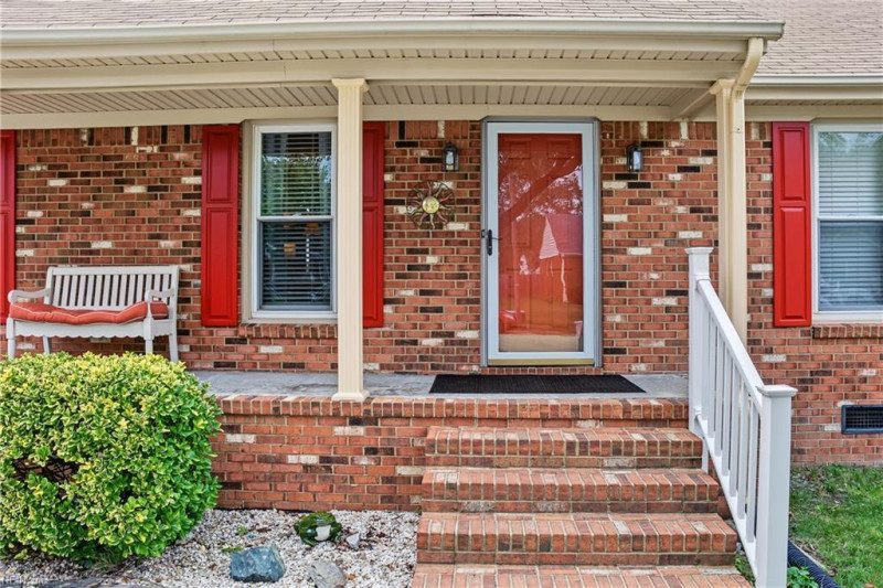 Photo 6 of 48 residential for sale in Chesapeake virginia Photo 6 of 48 residential for sale in Chesapeake virginia