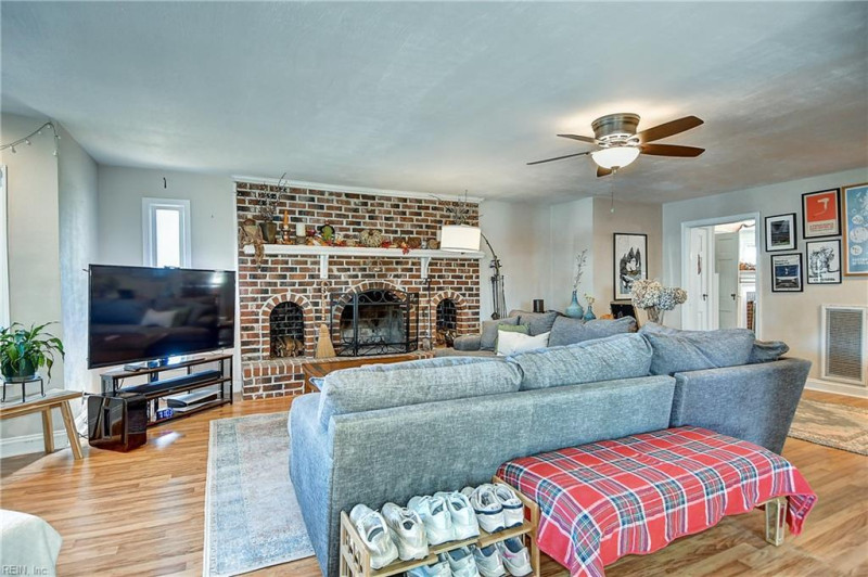 Photo 13 of 47 residential for sale in Portsmouth virginia Photo 13 of 47 residential for sale in Portsmouth virginia