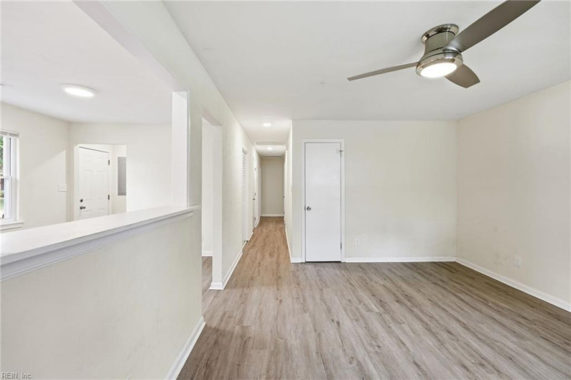 Photo 5 of 33 residential for sale in Norfolk virginia