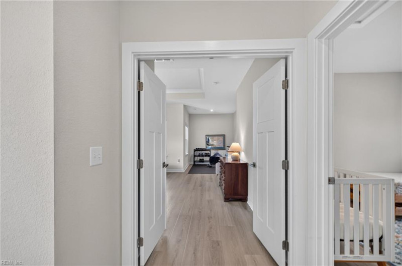 Photo 34 of 47 residential for sale in Chesapeake virginia