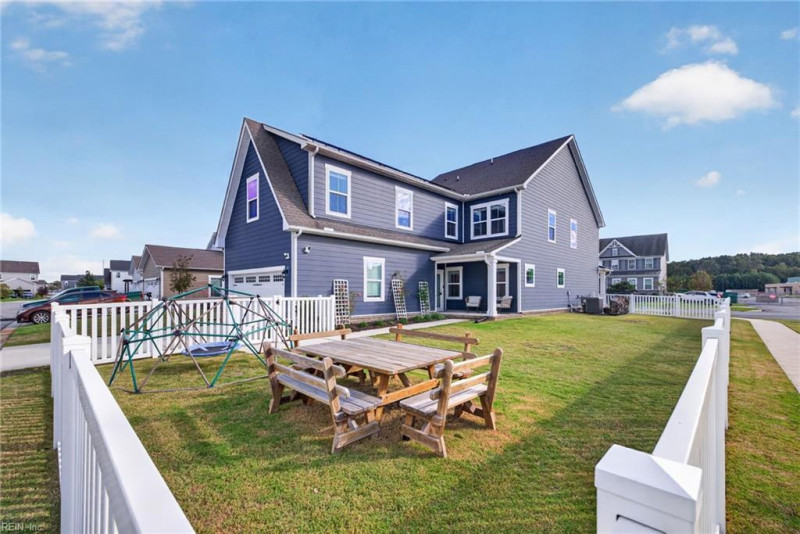 Photo 37 of 47 residential for sale in Chesapeake virginia