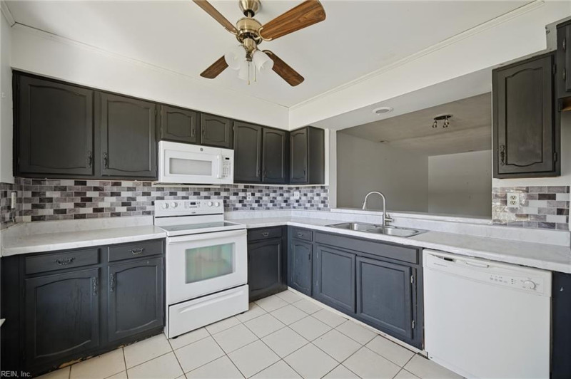 Photo 12 of 50 residential for sale in Virginia Beach virginia