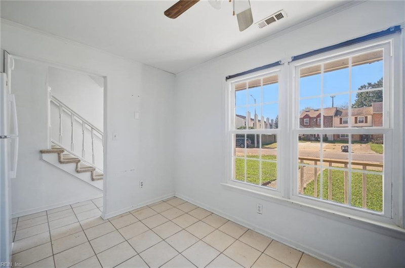 Photo 9 of 50 residential for sale in Virginia Beach virginia