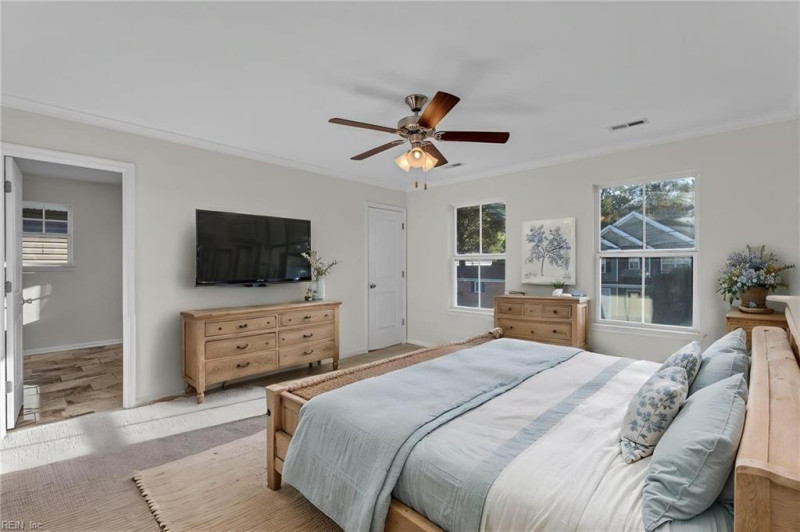 Photo 18 of 41 residential for sale in Chesapeake virginia