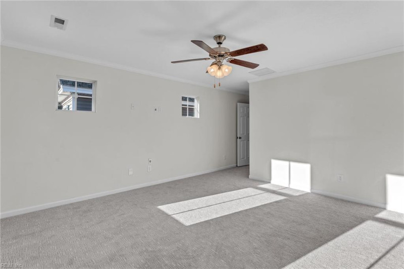 Photo 20 of 41 residential for sale in Chesapeake virginia