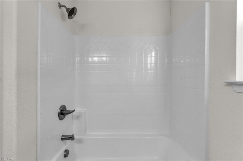 Photo 33 of 41 residential for sale in Chesapeake virginia