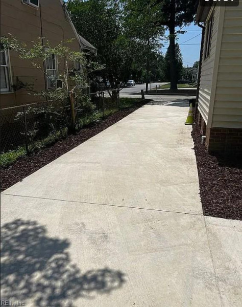 Photo 3 of 6 residential for sale in Williamsburg virginia Photo 3 of 6 residential for sale in Williamsburg virginia