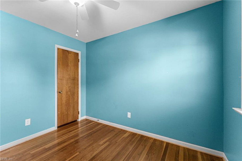 Photo 20 of 39 residential for sale in Newport News virginia
