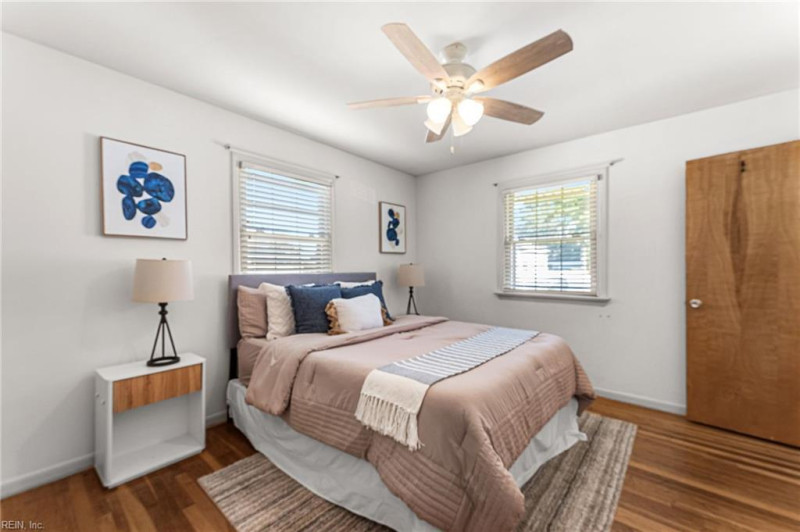 Photo 23 of 39 residential for sale in Newport News virginia