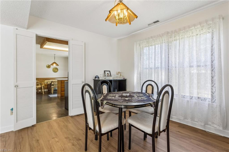 Photo 9 of 50 residential for sale in Virginia Beach virginia
