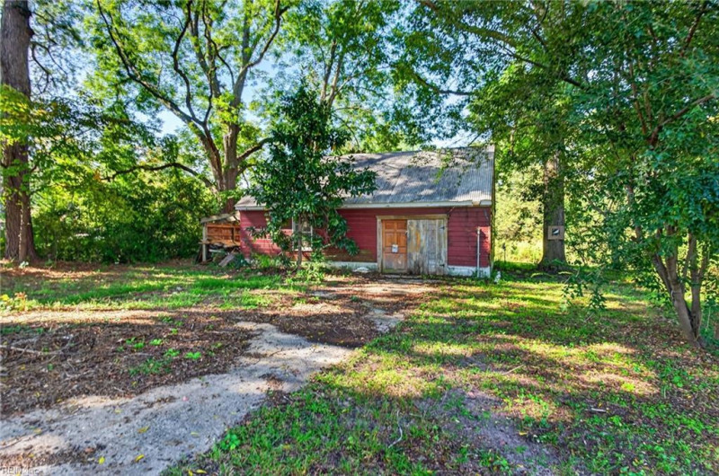 Photo 36 of 44 residential for sale in Southampton County virginia Photo 36 of 44 residential for sale in Southampton County virginia