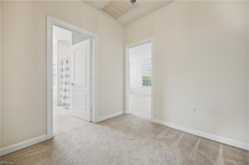 Photo 22 of 50 residential for sale in Chesapeake virginia