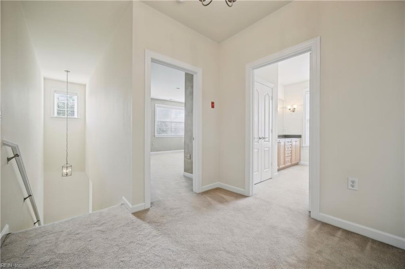 Photo 24 of 50 residential for sale in Chesapeake virginia