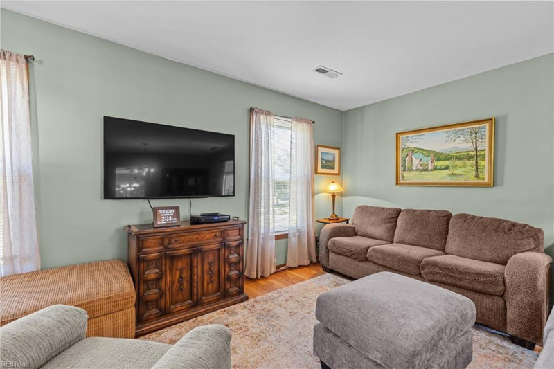 Photo 5 of 40 residential for sale in Virginia Beach virginia Photo 5 of 40 residential for sale in Virginia Beach virginia