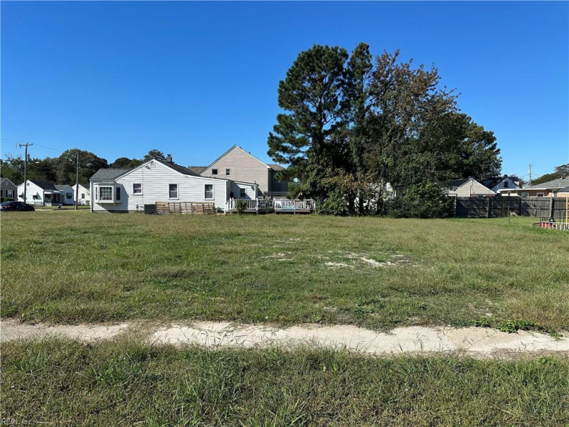 Photo 1 of 4 land for sale in Norfolk virginia Photo 1 of 4 land for sale in Norfolk virginia