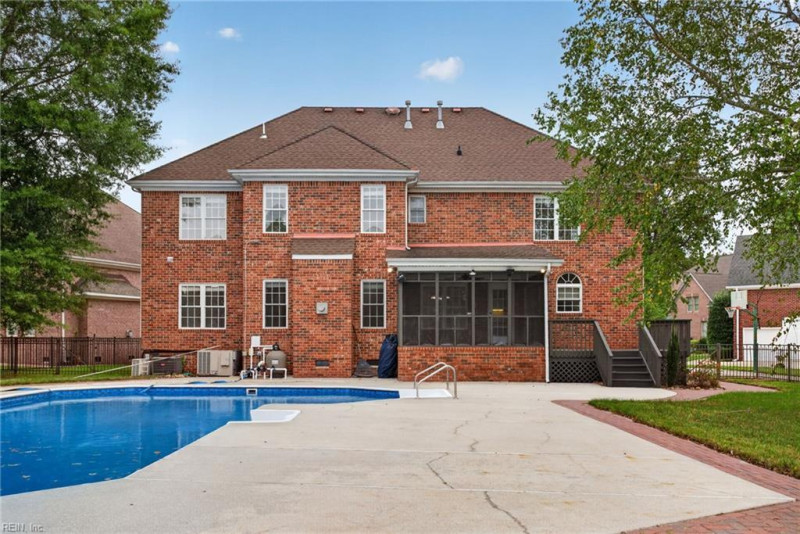 Photo 43 of 50 residential for sale in Chesapeake virginia