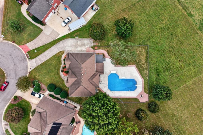Photo 44 of 50 residential for sale in Chesapeake virginia