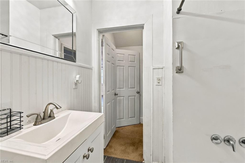 Photo 34 of 50 residential for sale in Chesapeake virginia Photo 34 of 50 residential for sale in Chesapeake virginia