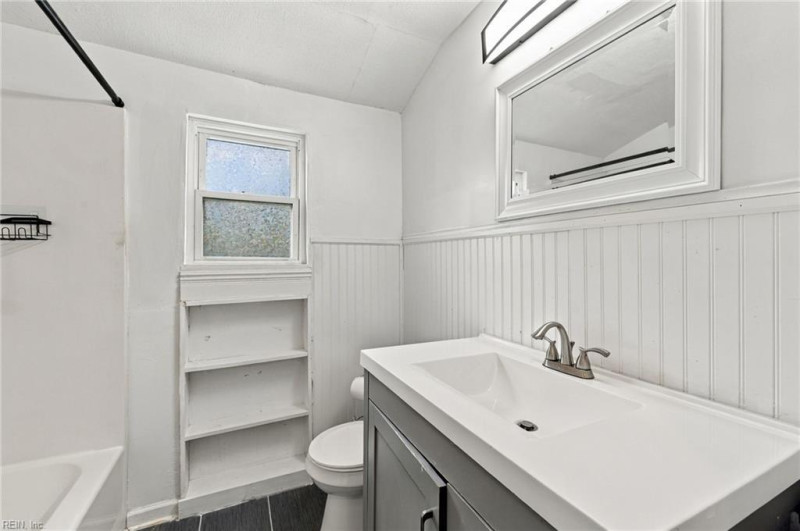 Photo 36 of 50 residential for sale in Chesapeake virginia Photo 36 of 50 residential for sale in Chesapeake virginia