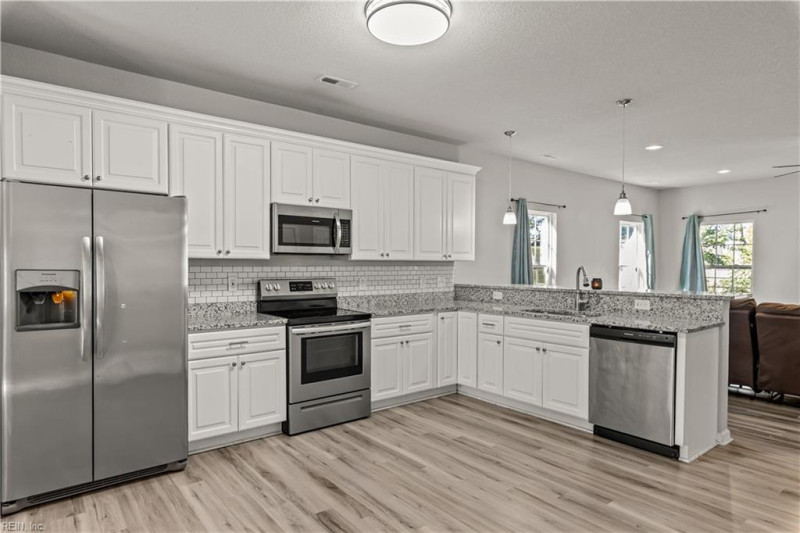 Photo 4 of 35 residential for sale in Norfolk virginia Photo 4 of 35 residential for sale in Norfolk virginia