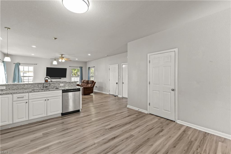 Photo 7 of 35 residential for sale in Norfolk virginia Photo 7 of 35 residential for sale in Norfolk virginia